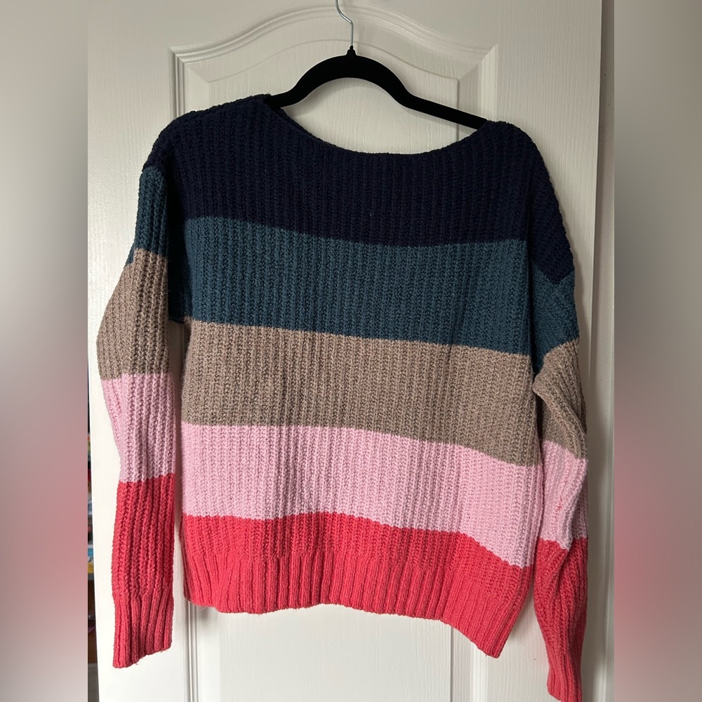 Old Navy Boatneck Striped colorful sweater, size m, excellent condition